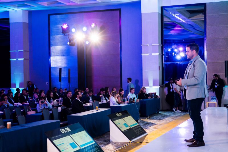 Fernando presenting to an audience at FICO Forum in Mexico